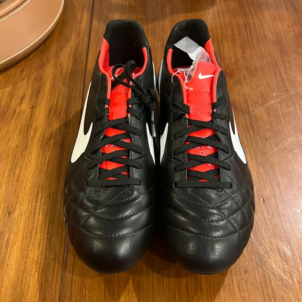 Nike Tiempo Legend IV SG Pro Soccer Cleats Shoes 509041 010 Bosnia Men’s Size 8